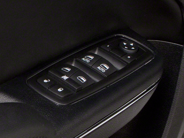 2012 Dodge Charger SE