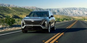 Cadillac Super Cruise- Running on road 