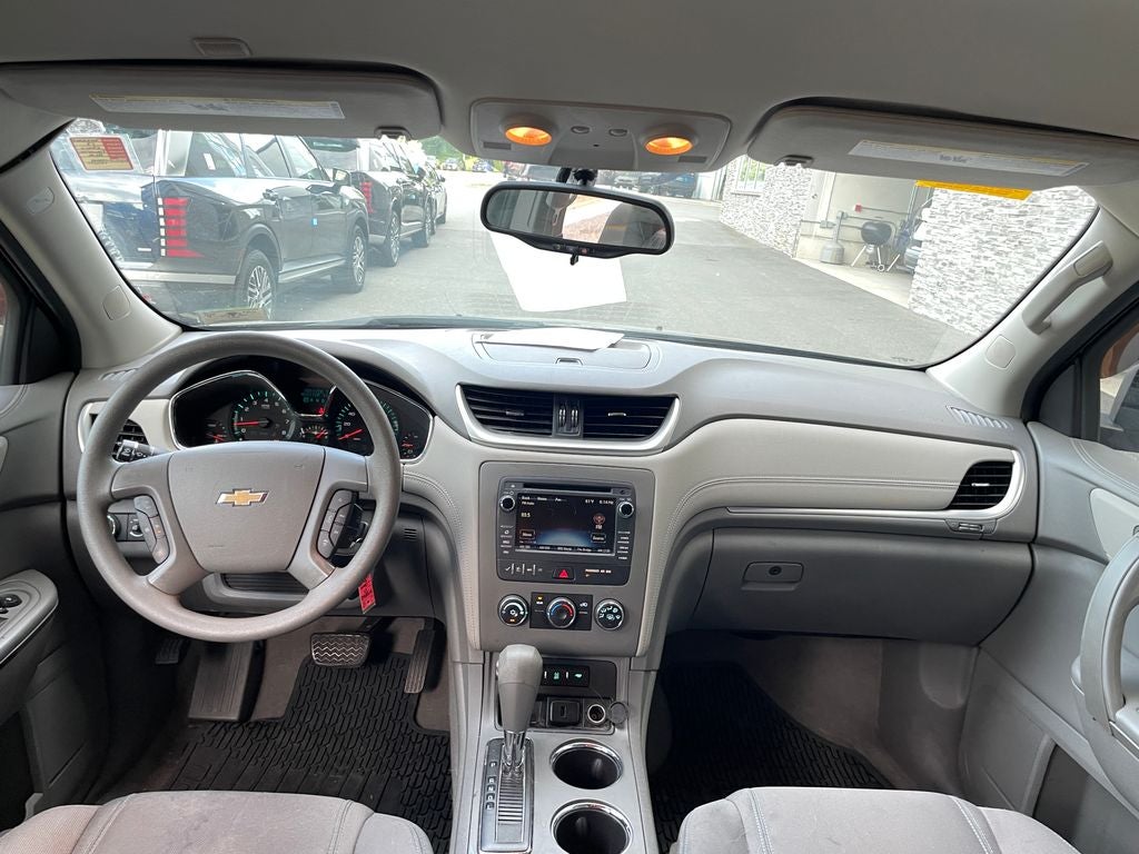 2017 Chevrolet Traverse LS