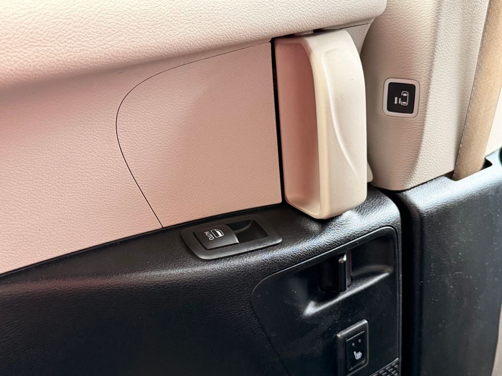 2017 Chrysler Pacifica Touring L Plus