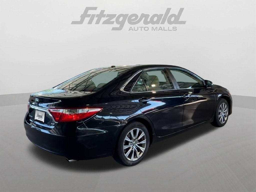 2016 Toyota Camry XLE