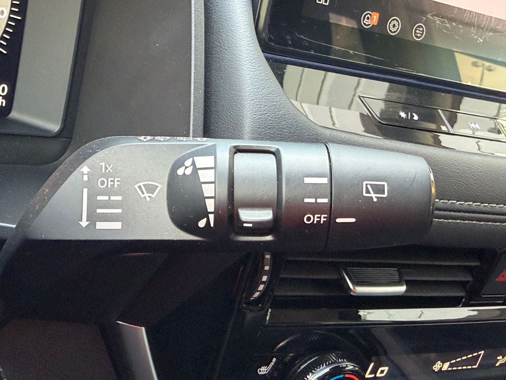2026 Nissan Rogue SL