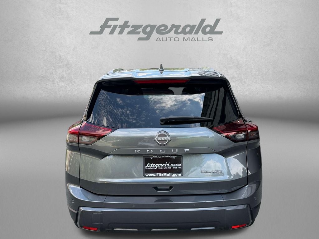 2026 Nissan Rogue SL