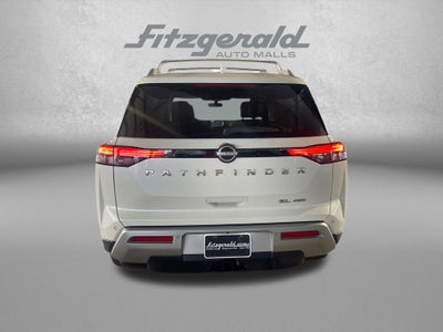 2024 Nissan Pathfinder SL