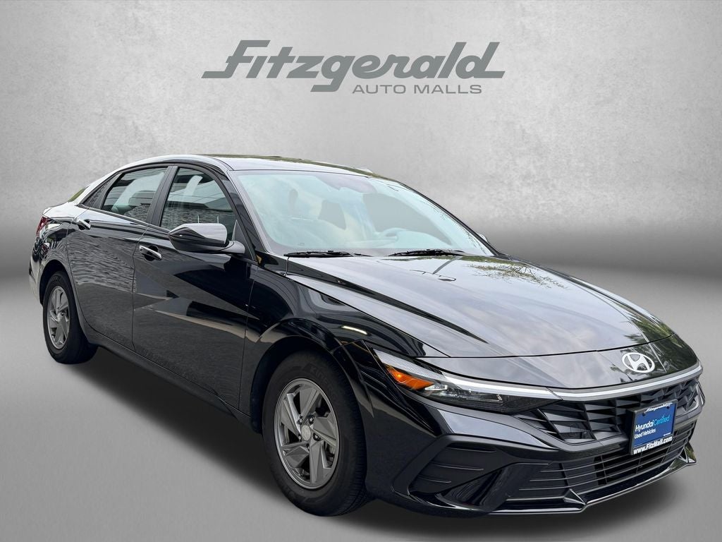 2025 Hyundai Elantra SE