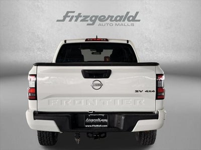 2022 Nissan Frontier SV