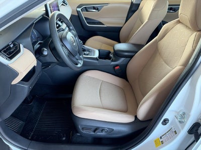 2024 Toyota RAV4 Hybrid XLE