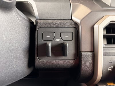 2024 Toyota TACOMA SR5 SR5