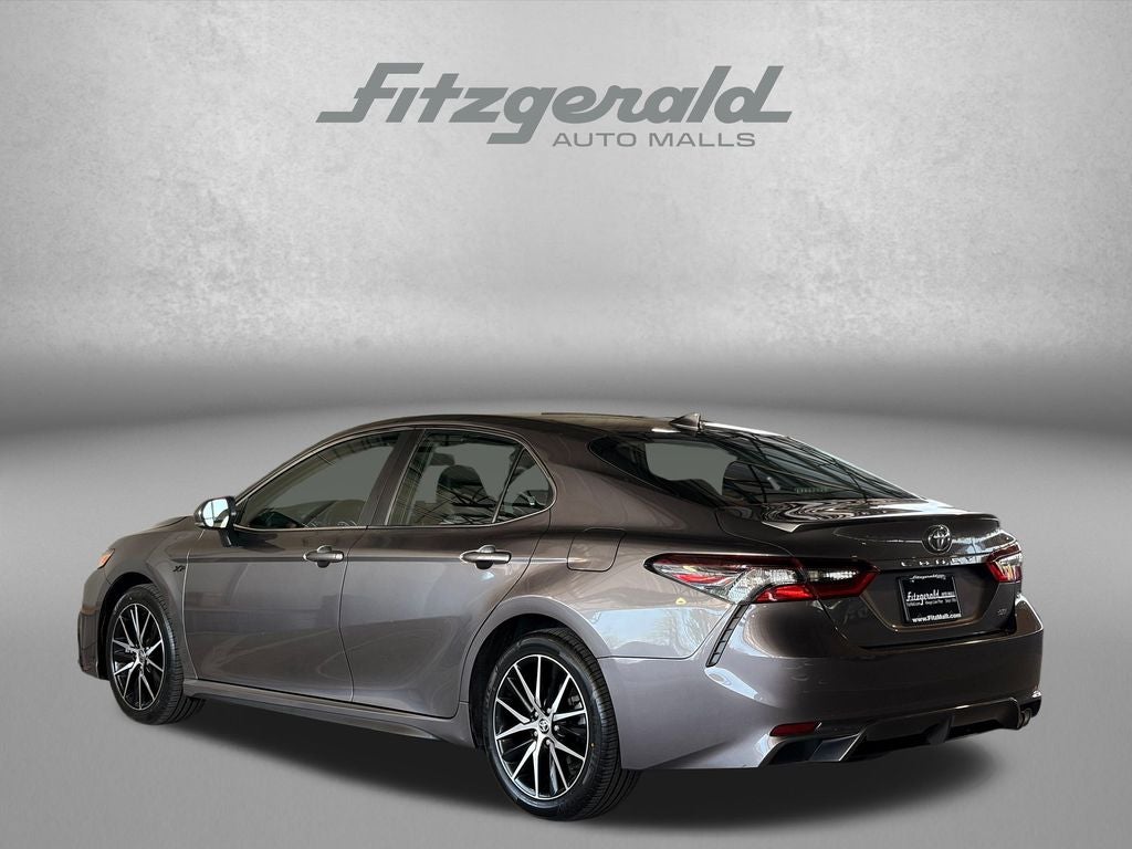 2024 Toyota CAMRY SE