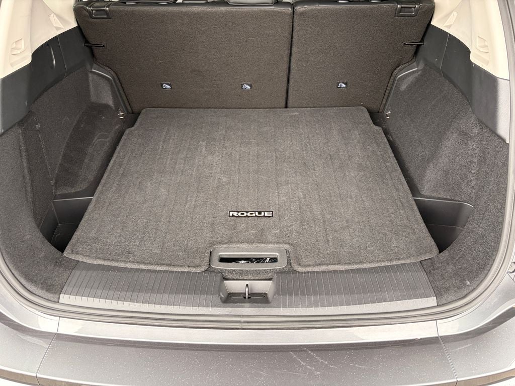 2026 Nissan Rogue SL