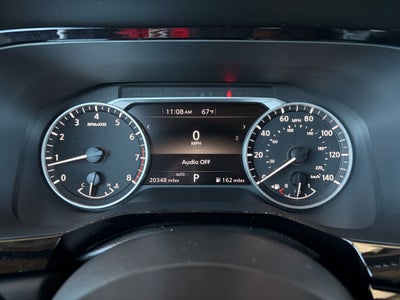 2024 Nissan Pathfinder SV