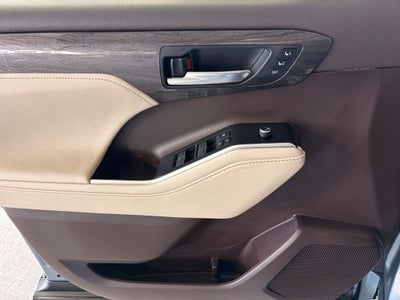 2020 Toyota HIGHLANDER Platinum