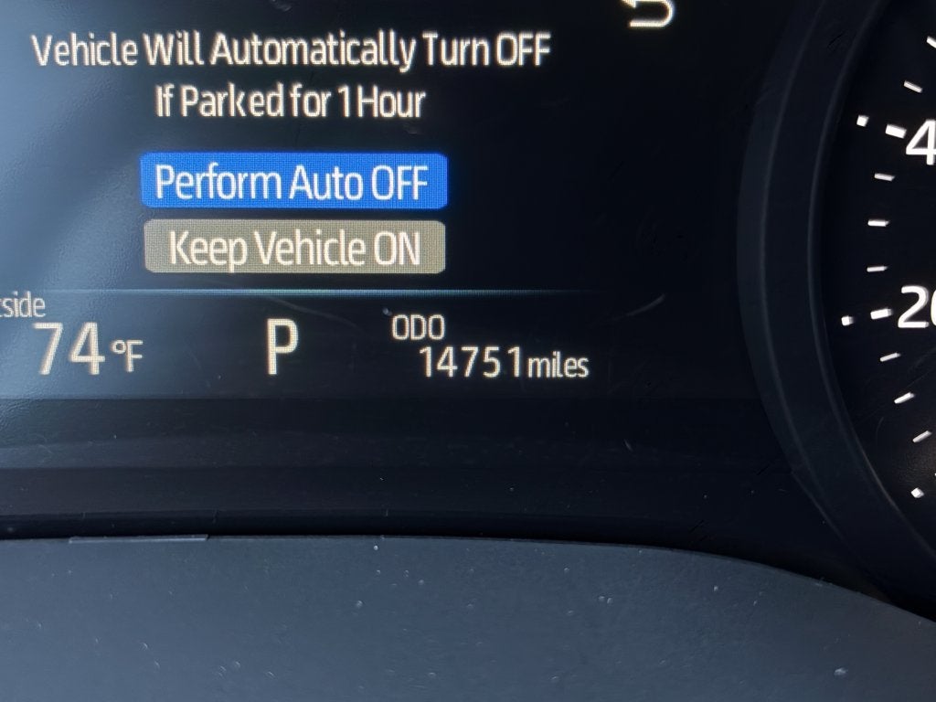 2025 Toyota Sienna LE 8 Passenger