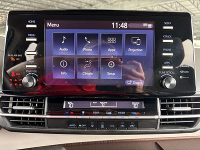 2024 Toyota Sienna LE 8 Passenger