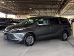 2025 Toyota Sienna LE 8 Passenger