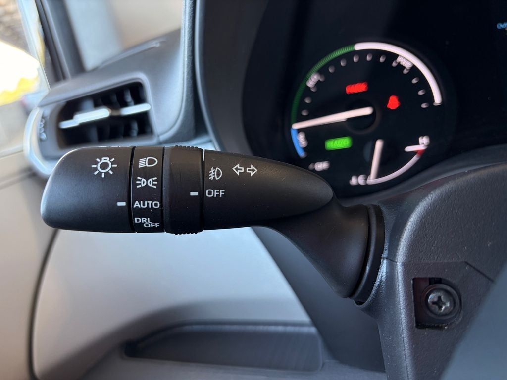 2024 Toyota Sienna XLE 8 Passenger