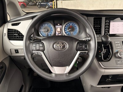 2020 Toyota Sienna L 7 Passenger