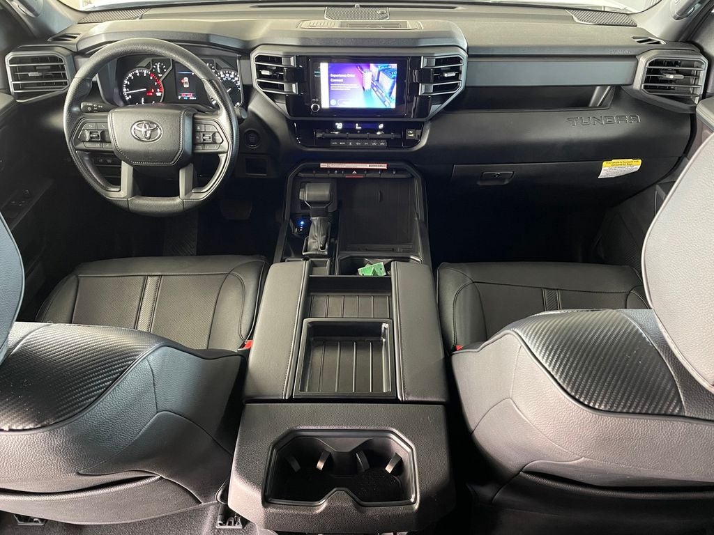 2025 Toyota TUNDRA 4X4 SR