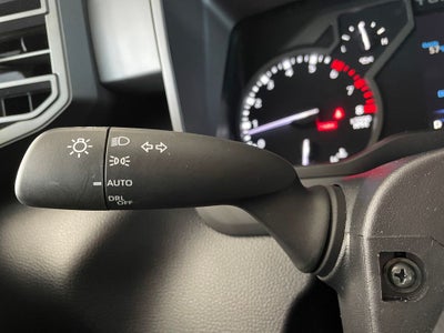 2025 Toyota TUNDRA 4X4 SR