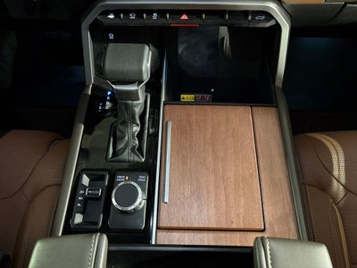 2025 Toyota TUNDRA 4X4 1794