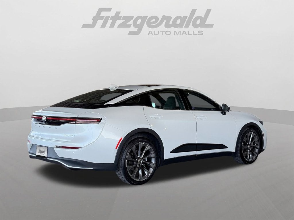 2023 Toyota Toyota Crown Limited