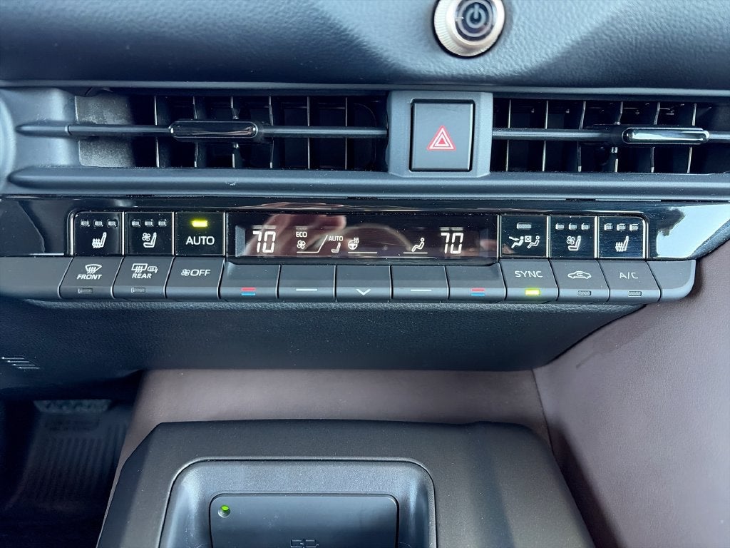 2023 Toyota Toyota Crown Limited