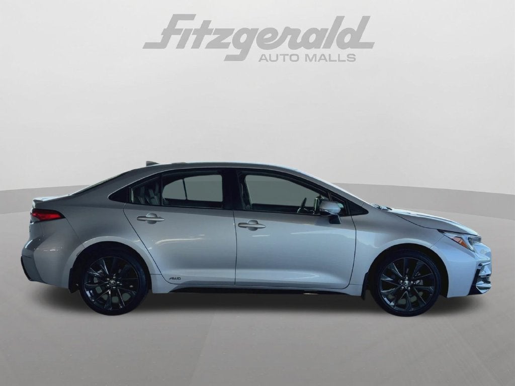 2024 Toyota Corolla Hybrid SE