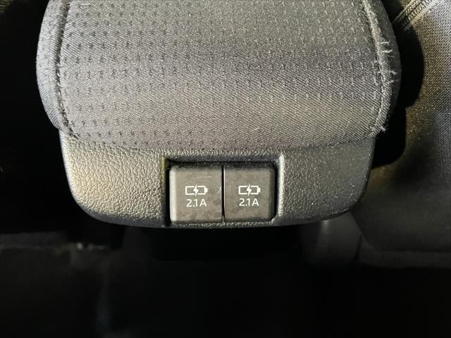 2021 Toyota Prius LE