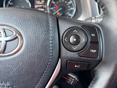 2017 Toyota RAV4 Hybrid XLE
