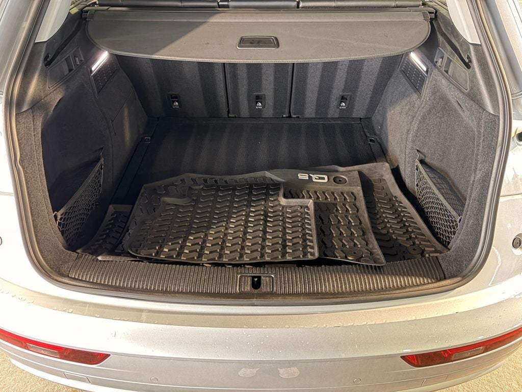 2020 Audi Q5 45 Premium Plus quattro