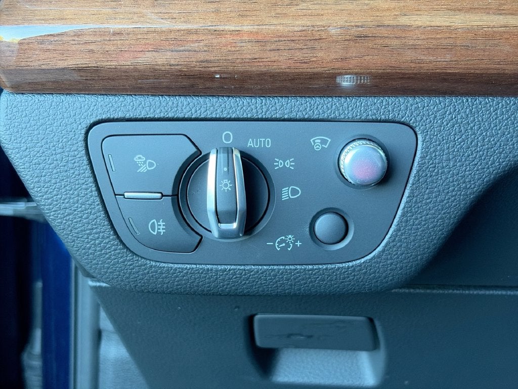 2022 Audi Q5 45 S line Prestige quattro