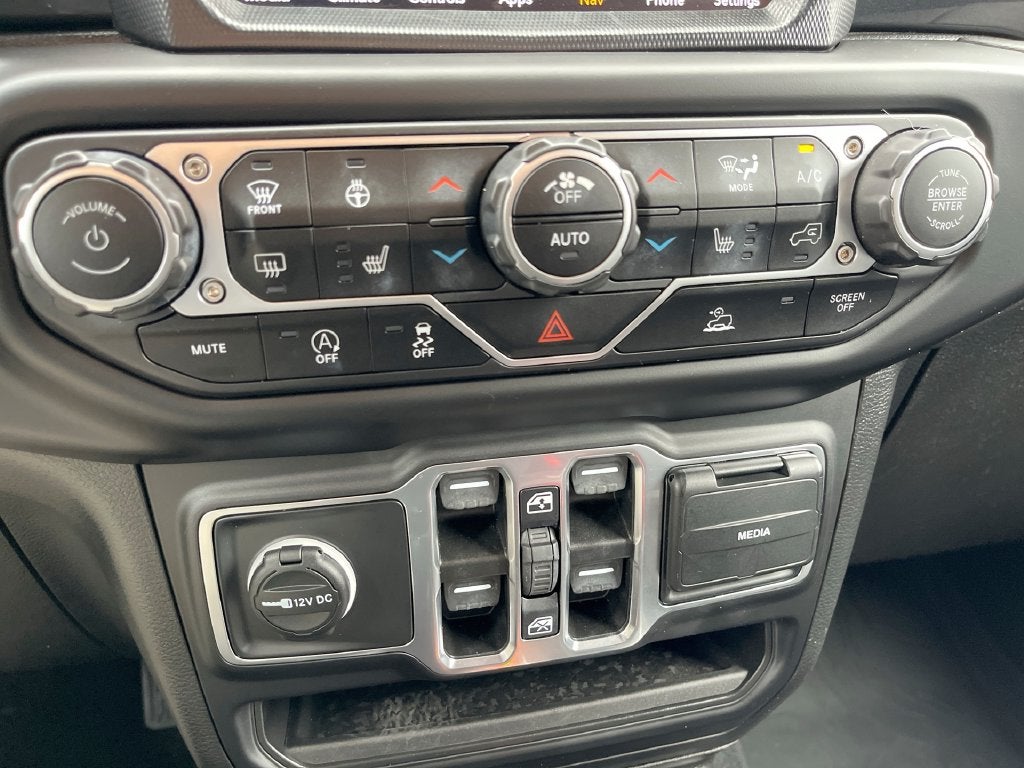2023 Jeep Wrangler Altitude