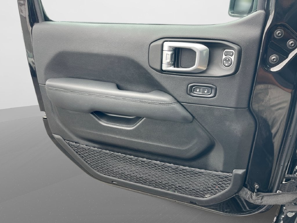 2023 Jeep Wrangler Altitude