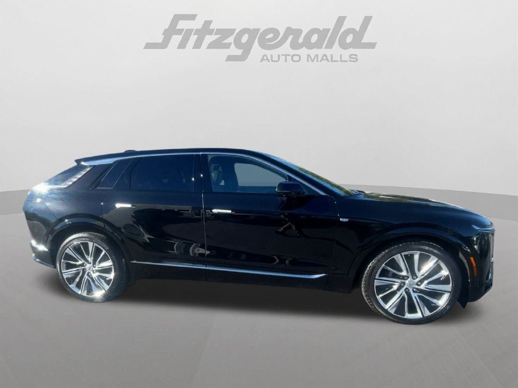 2025 Cadillac LYRIQ Luxury