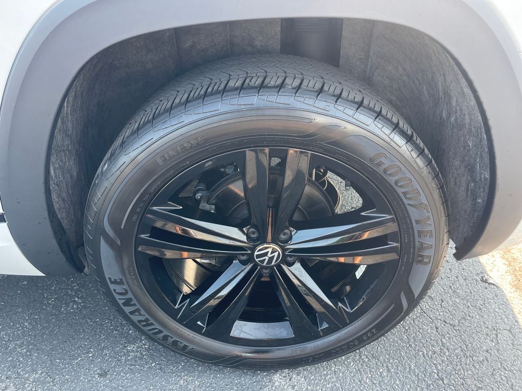 2023 Volkswagen Atlas 3.6L V6 SEL R-Line