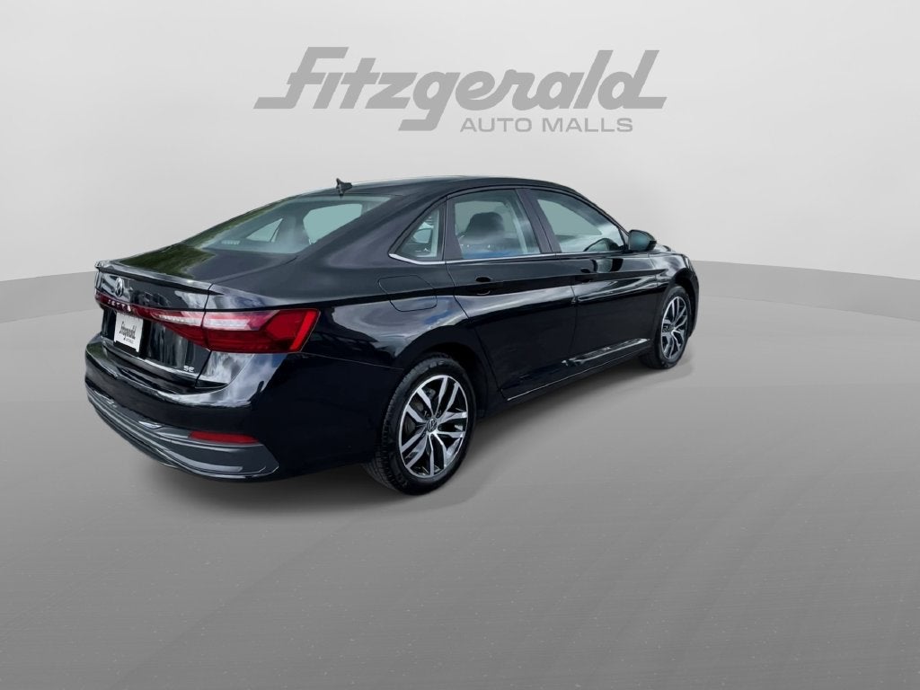 2025 Volkswagen Jetta 1.5T SE