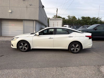 2020 Nissan Altima 2.5 SV