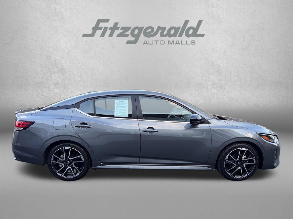2025 Nissan Sentra SR