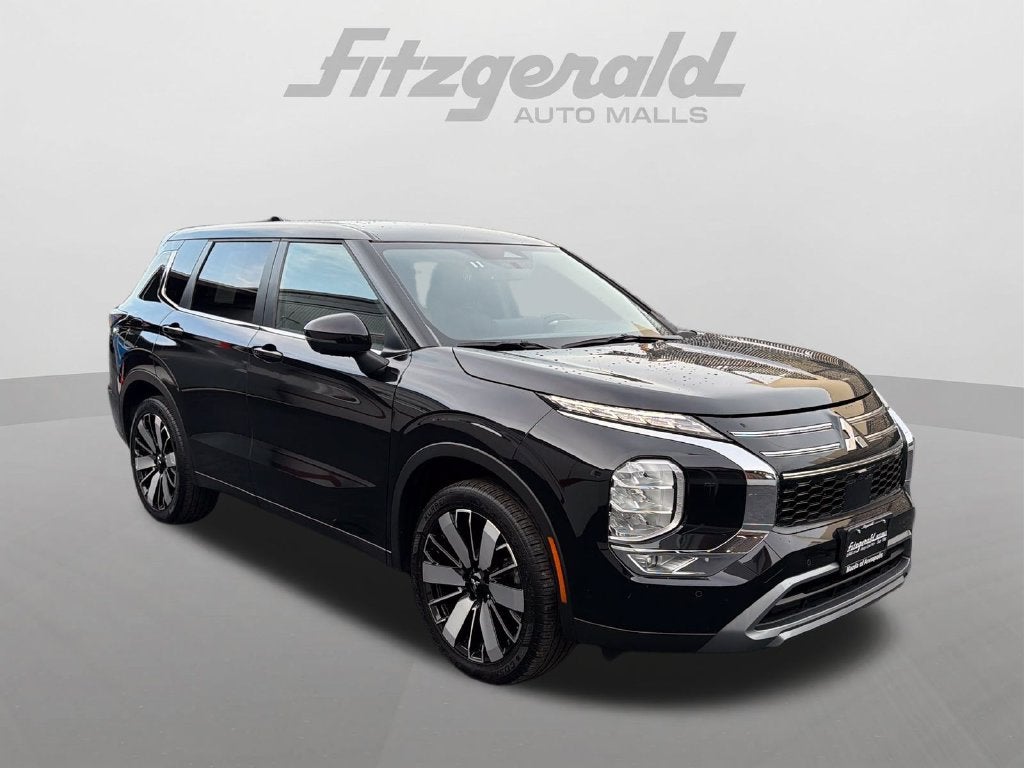 2025 Mitsubishi Outlander SE