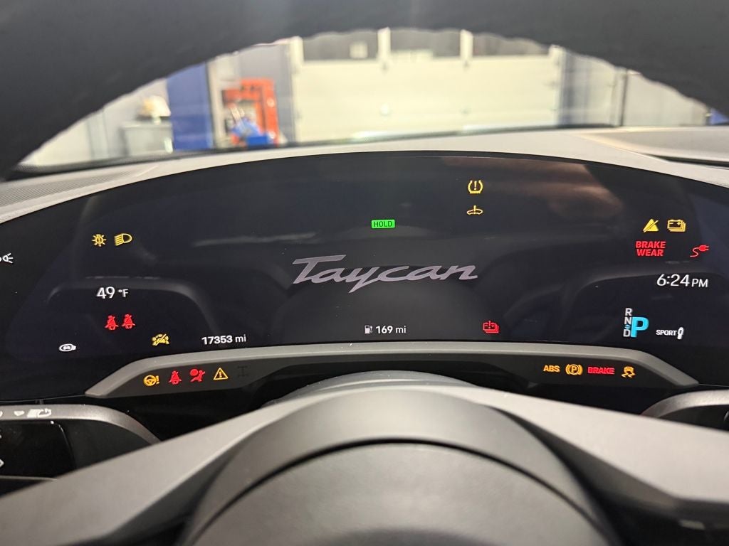 2022 Porsche Taycan Base