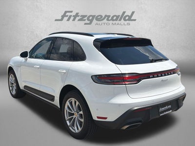 2025 Porsche Macan AWD