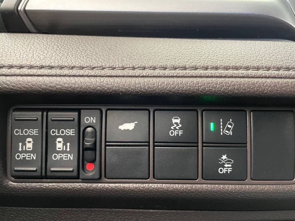 2019 Honda Odyssey EX-L w/Navigation and Rear Entertainment System