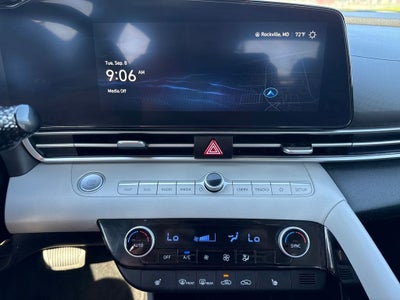 2023 Hyundai Elantra Limited