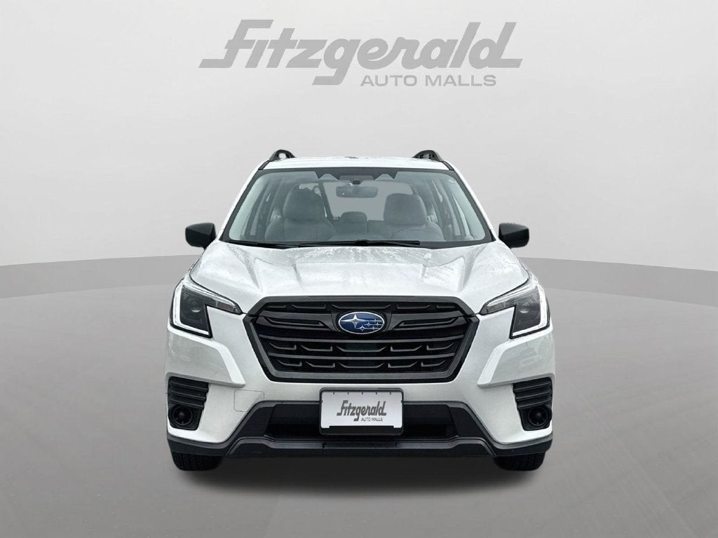 2023 Subaru Forester Base
