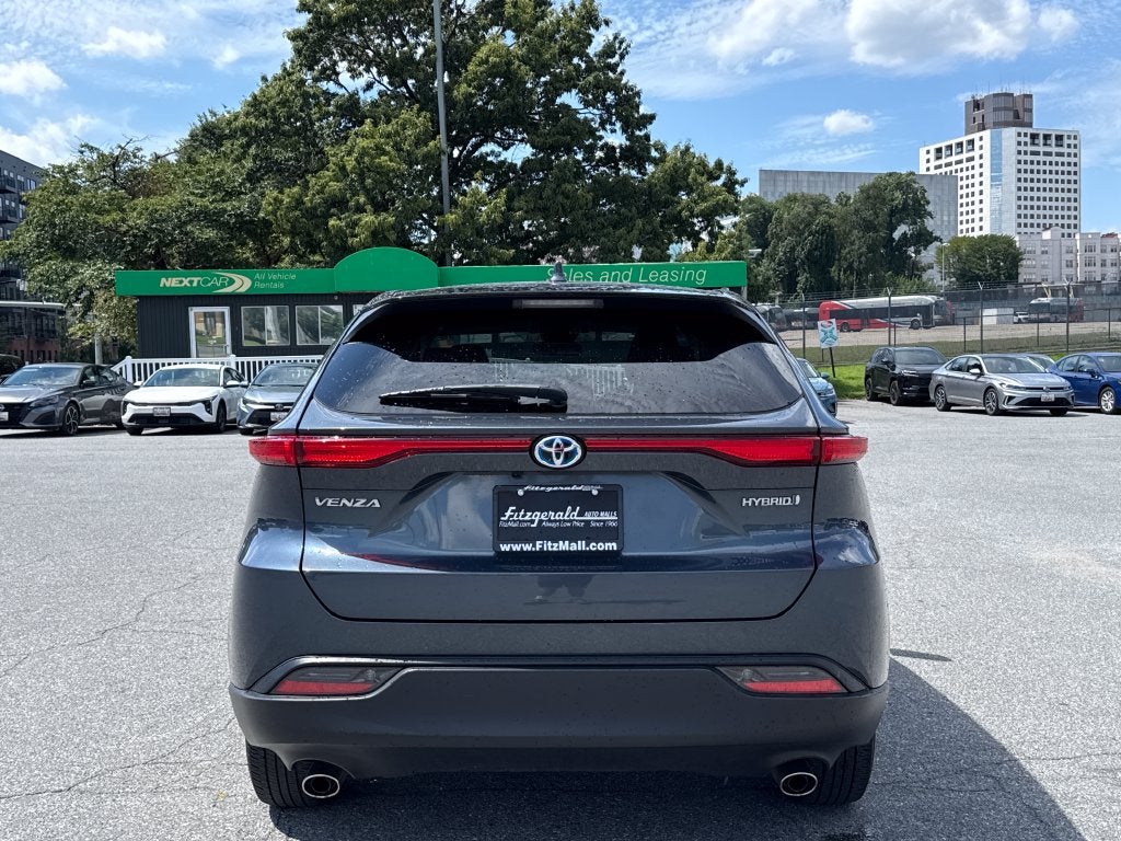 2021 Toyota Venza LE