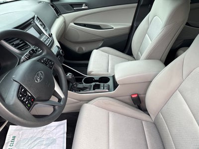 2016 Hyundai Tucson SE