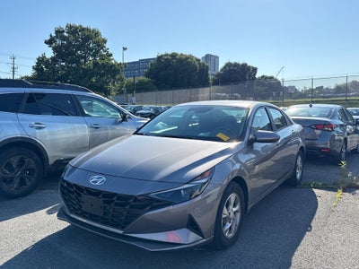 2023 Hyundai Elantra SE