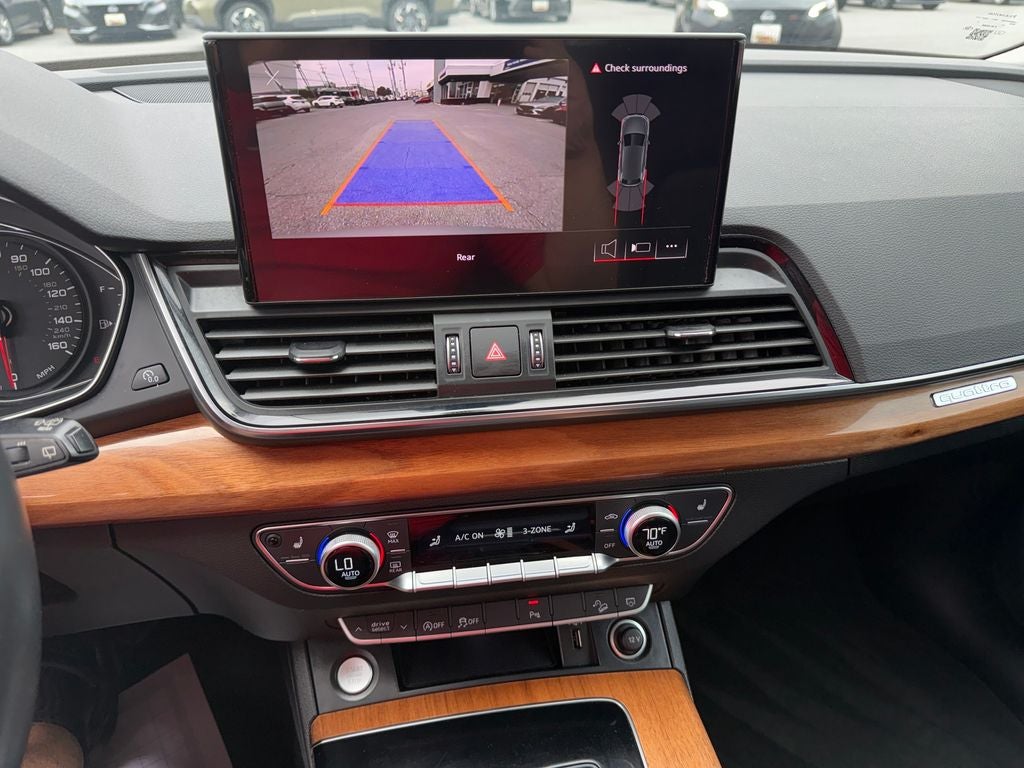 2022 Audi Q5 45 S line Premium quattro
