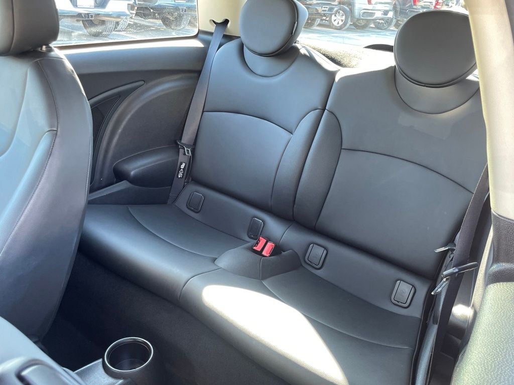 2011 MINI Cooper Base