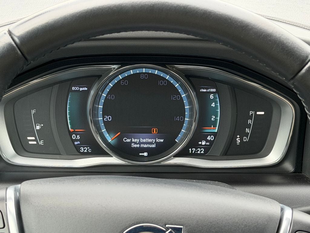 2016 Volvo XC60 T5 Platinum